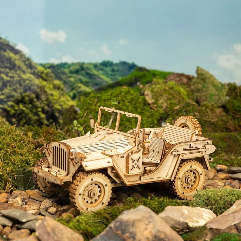 Armee Jeep – Holzbausatz Fahrzeug als Deko und zum Spielen