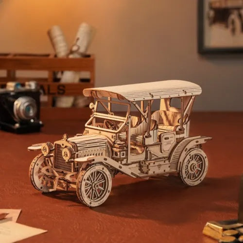 Vintage Auto – Holzbausatz Fahrzeug als Deko und zum Spielen