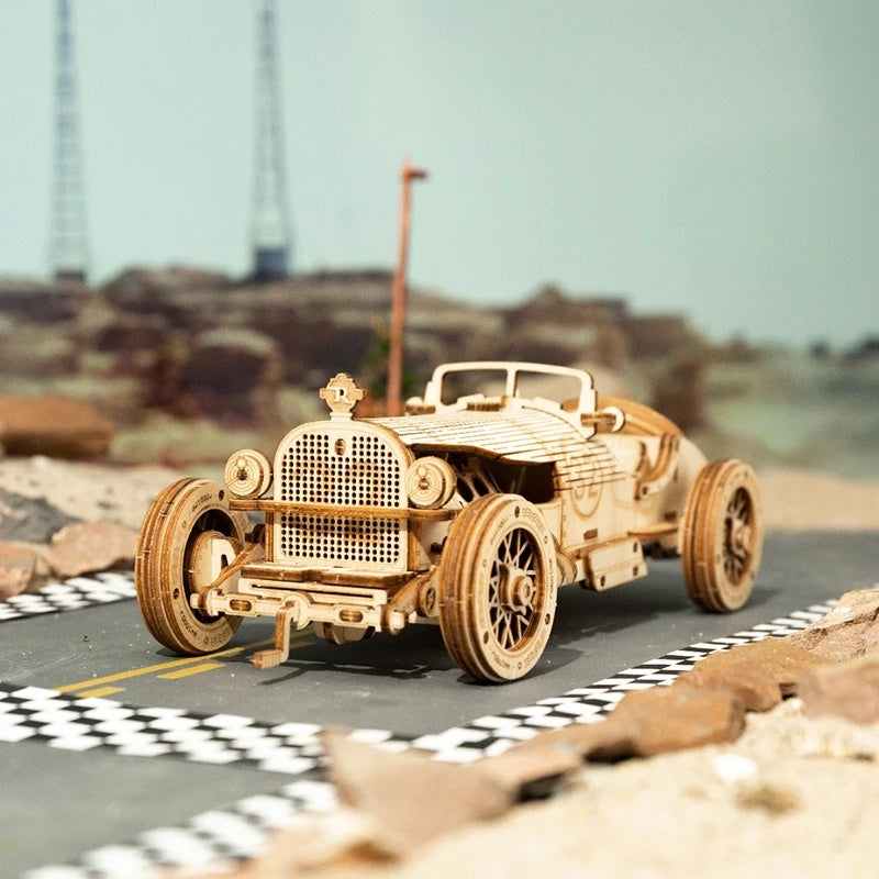 Grand Prix Rennwagen – Holzbausatz Fahrzeug als Deko und zum Spielen